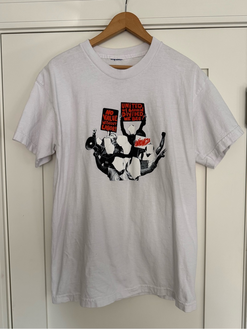 Ideologie and Hasan Piker White Graphic Union Protest Crewneck T-Shirt Size Med